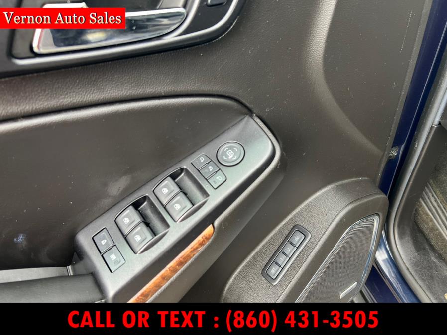 2017 Chevrolet Suburban 4WD 4dr 1500 Premier, available for sale in Manchester, Connecticut | Vernon Auto Sale & Service. Manchester, Connecticut 2017 Chevrolet Suburban 4WD 4dr 1500 Premier, available for sale in Manchester, Connecticut | Vernon Auto Sale & Service. Manchester, Connecticut