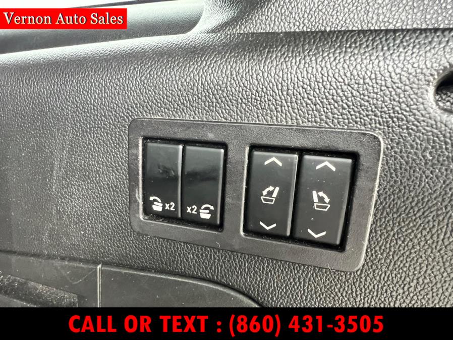 2017 Chevrolet Suburban 4WD 4dr 1500 Premier, available for sale in Manchester, Connecticut | Vernon Auto Sale & Service. Manchester, Connecticut 2017 Chevrolet Suburban 4WD 4dr 1500 Premier, available for sale in Manchester, Connecticut | Vernon Auto Sale & Service. Manchester, Connecticut