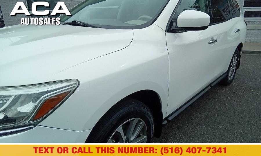 2013 Nissan Pathfinder 4WD 4dr SV, available for sale in Lynbrook, New York | ACA Auto Sales. Lynbrook, New York 2013 Nissan Pathfinder 4WD 4dr SV, available for sale in Lynbrook, New York | ACA Auto Sales. Lynbrook, New York