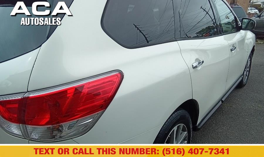 2013 Nissan Pathfinder 4WD 4dr SV, available for sale in Lynbrook, New York | ACA Auto Sales. Lynbrook, New York 2013 Nissan Pathfinder 4WD 4dr SV, available for sale in Lynbrook, New York | ACA Auto Sales. Lynbrook, New York