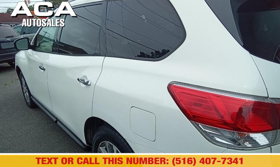 2013 Nissan Pathfinder 4WD 4dr SV, available for sale in Lynbrook, New York | ACA Auto Sales. Lynbrook, New York 2013 Nissan Pathfinder 4WD 4dr SV, available for sale in Lynbrook, New York | ACA Auto Sales. Lynbrook, New York
