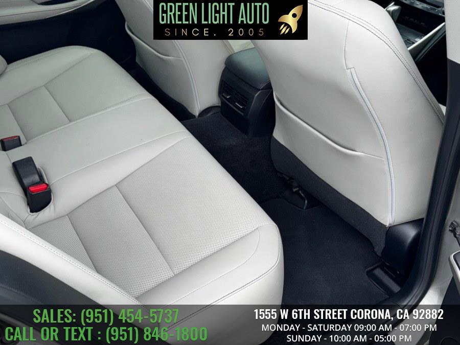 2014 Lexus IS 250 4dr Sport Sdn Auto RWD, available for sale in Corona, California | Green Light Auto. Corona, California 2014 Lexus IS 250 4dr Sport Sdn Auto RWD, available for sale in Corona, California | Green Light Auto. Corona, California