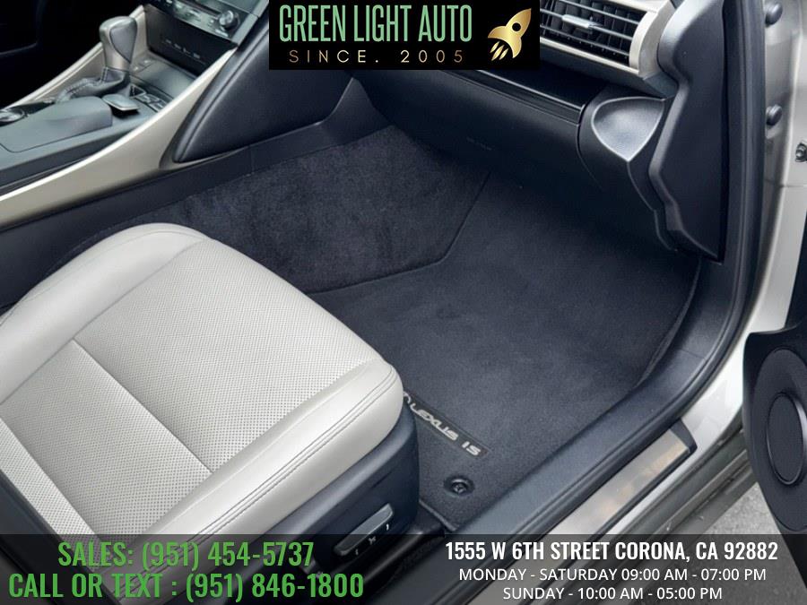 2014 Lexus IS 250 4dr Sport Sdn Auto RWD, available for sale in Corona, California | Green Light Auto. Corona, California 2014 Lexus IS 250 4dr Sport Sdn Auto RWD, available for sale in Corona, California | Green Light Auto. Corona, California