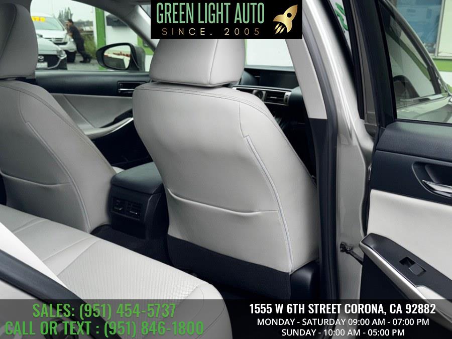2014 Lexus IS 250 4dr Sport Sdn Auto RWD, available for sale in Corona, California | Green Light Auto. Corona, California 2014 Lexus IS 250 4dr Sport Sdn Auto RWD, available for sale in Corona, California | Green Light Auto. Corona, California