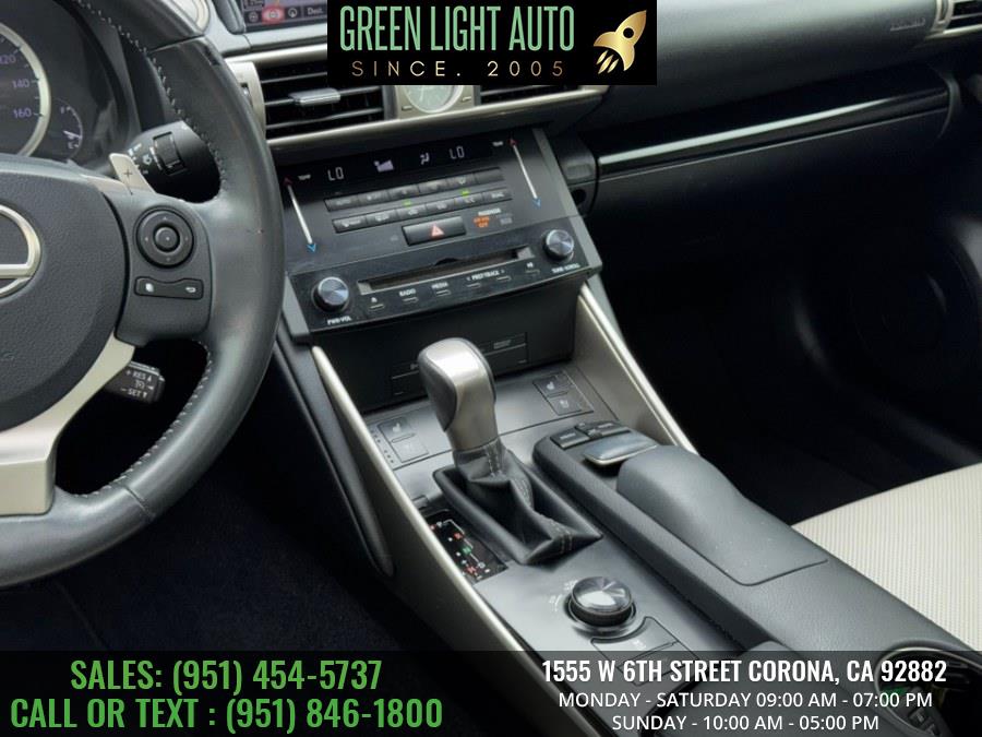 2014 Lexus IS 250 4dr Sport Sdn Auto RWD, available for sale in Corona, California | Green Light Auto. Corona, California 2014 Lexus IS 250 4dr Sport Sdn Auto RWD, available for sale in Corona, California | Green Light Auto. Corona, California