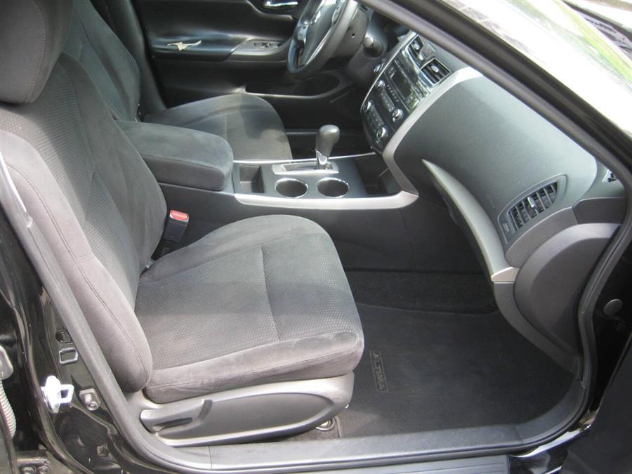 2015 Nissan Altima 2.5 S 4dr Sedan, available for sale in Massapequa, New York | Rite Choice Auto Inc.. Massapequa, New York 2015 Nissan Altima 2.5 S 4dr Sedan, available for sale in Massapequa, New York | Rite Choice Auto Inc.. Massapequa, New York