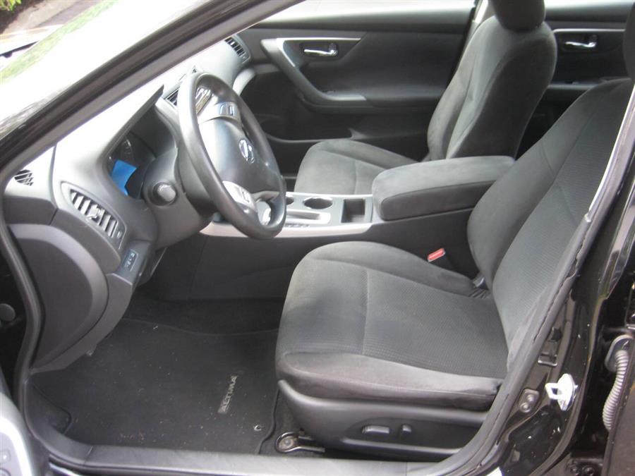 2015 Nissan Altima 2.5 S 4dr Sedan, available for sale in Massapequa, New York | Rite Choice Auto Inc.. Massapequa, New York 2015 Nissan Altima 2.5 S 4dr Sedan, available for sale in Massapequa, New York | Rite Choice Auto Inc.. Massapequa, New York