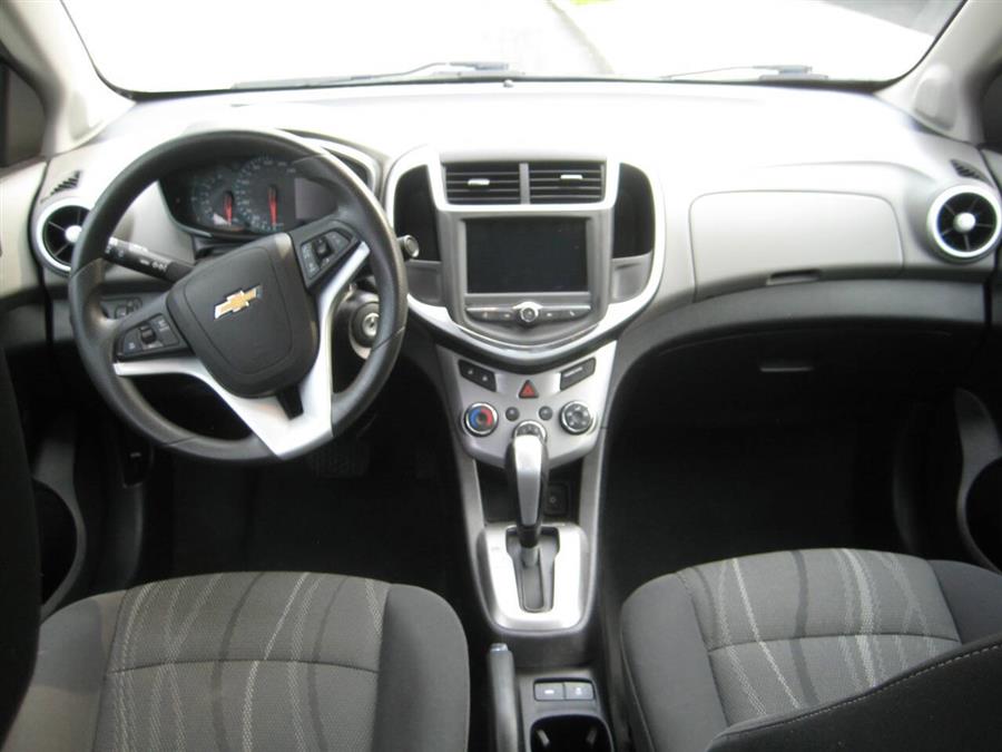2018 Chevrolet Sonic LT Auto 4dr Sedan, available for sale in Massapequa, New York | Rite Choice Auto Inc.. Massapequa, New York 2018 Chevrolet Sonic LT Auto 4dr Sedan, available for sale in Massapequa, New York | Rite Choice Auto Inc.. Massapequa, New York