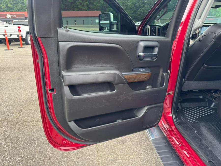 2018 GMC Sierra 3500HD 4WD Crew Cab 153.7" Denali, available for sale in Berlin, Connecticut | Tru Auto Mall. Berlin, Connecticut 2018 GMC Sierra 3500HD 4WD Crew Cab 153.7" Denali, available for sale in Berlin, Connecticut | Tru Auto Mall. Berlin, Connecticut