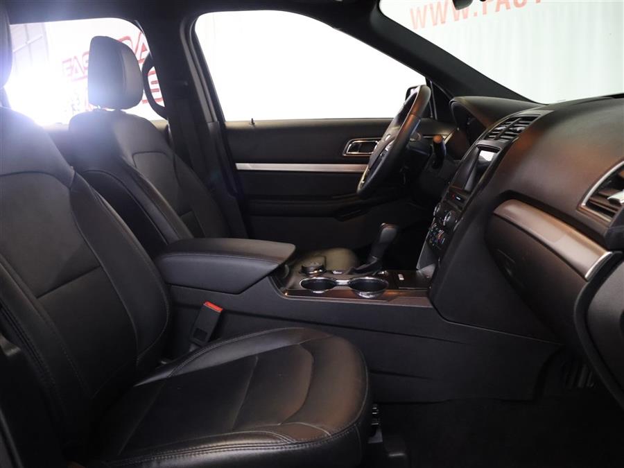 2018 Ford Explorer XLT, available for sale in Paterson, New Jersey | Fast Track Motors. Paterson, New Jersey 2018 Ford Explorer XLT, available for sale in Paterson, New Jersey | Fast Track Motors. Paterson, New Jersey