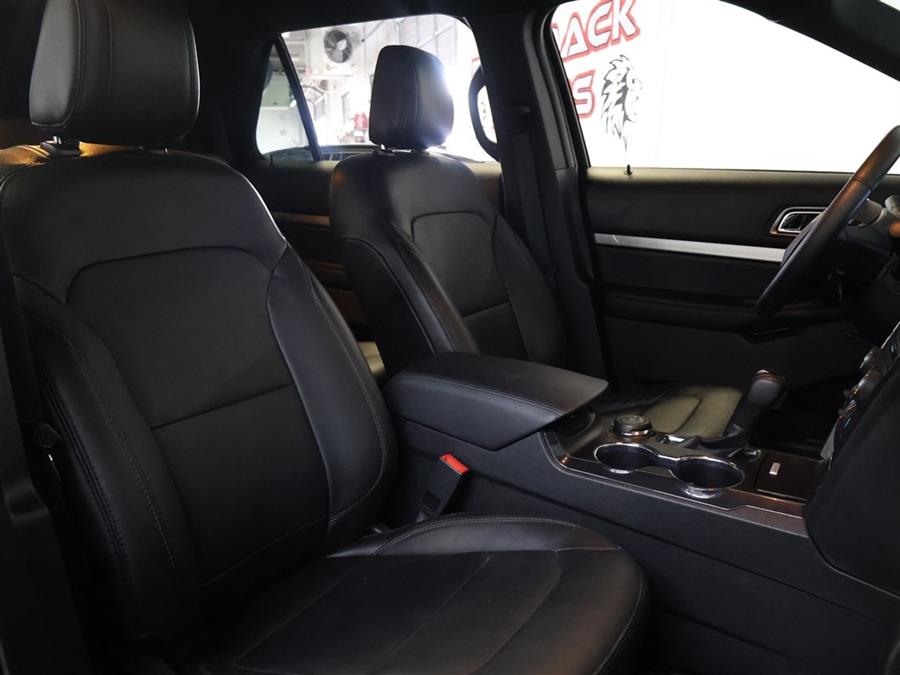 2018 Ford Explorer XLT, available for sale in Paterson, New Jersey | Fast Track Motors. Paterson, New Jersey 2018 Ford Explorer XLT, available for sale in Paterson, New Jersey | Fast Track Motors. Paterson, New Jersey