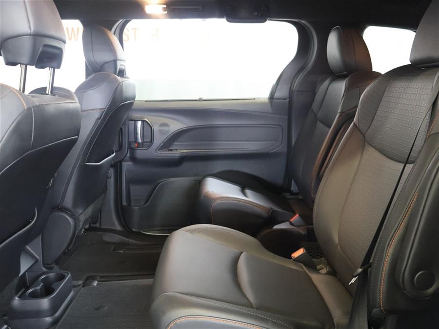 2021 Toyota Sienna XSE HYBRID, available for sale in Paterson, New Jersey | Fast Track Motors. Paterson, New Jersey 2021 Toyota Sienna XSE HYBRID, available for sale in Paterson, New Jersey | Fast Track Motors. Paterson, New Jersey