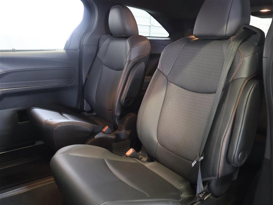 2021 Toyota Sienna XSE HYBRID, available for sale in Paterson, New Jersey | Fast Track Motors. Paterson, New Jersey 2021 Toyota Sienna XSE HYBRID, available for sale in Paterson, New Jersey | Fast Track Motors. Paterson, New Jersey