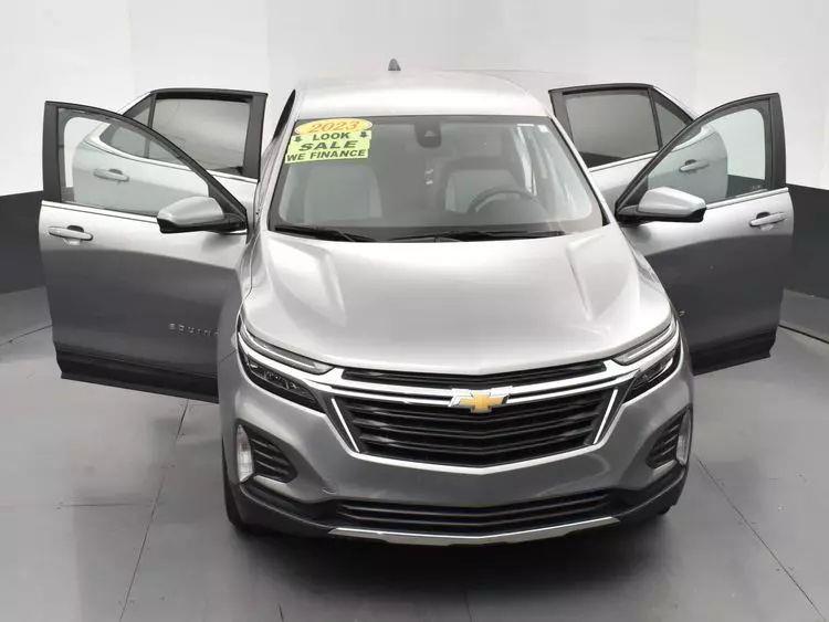 2023 Chevrolet Equinox LT Sport Utility 4D, available for sale in Irvington, New Jersey | NJ Used Cars Center. Irvington, New Jersey 2023 Chevrolet Equinox LT Sport Utility 4D, available for sale in Irvington, New Jersey | NJ Used Cars Center. Irvington, New Jersey
