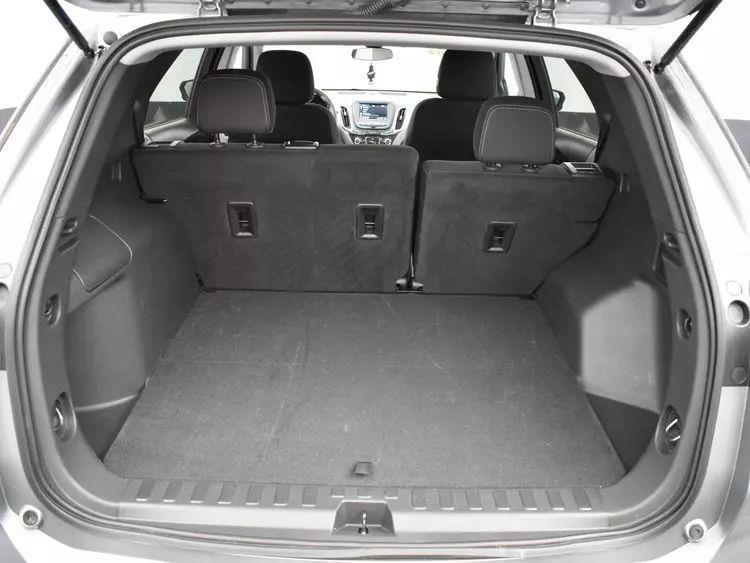 2023 Chevrolet Equinox LT Sport Utility 4D, available for sale in Irvington, New Jersey | NJ Used Cars Center. Irvington, New Jersey 2023 Chevrolet Equinox LT Sport Utility 4D, available for sale in Irvington, New Jersey | NJ Used Cars Center. Irvington, New Jersey