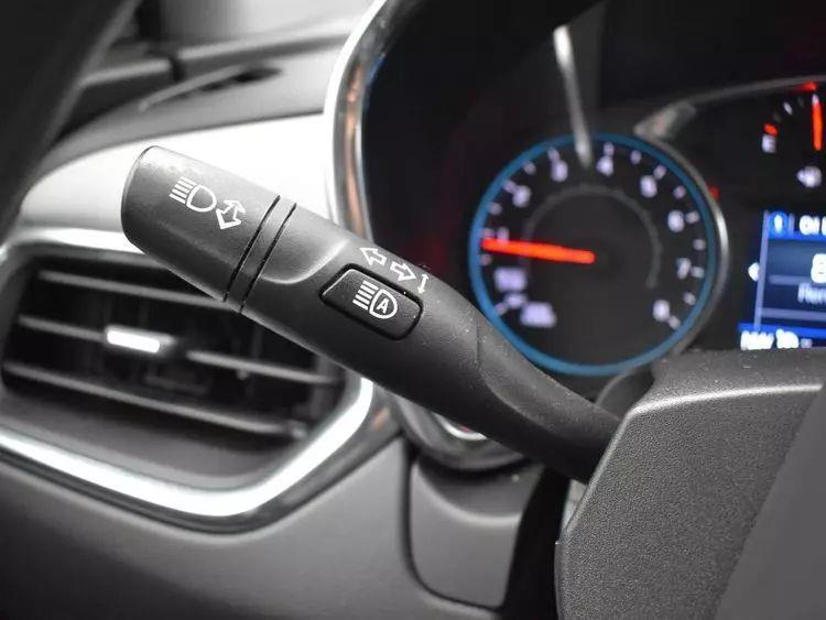 2023 Chevrolet Equinox LT Sport Utility 4D, available for sale in Irvington, New Jersey | NJ Used Cars Center. Irvington, New Jersey 2023 Chevrolet Equinox LT Sport Utility 4D, available for sale in Irvington, New Jersey | NJ Used Cars Center. Irvington, New Jersey