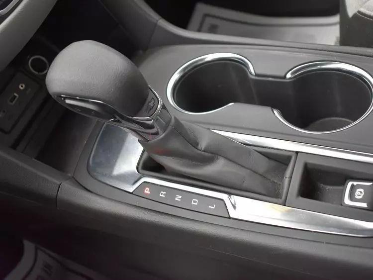 2023 Chevrolet Equinox LT Sport Utility 4D, available for sale in Irvington, New Jersey | NJ Used Cars Center. Irvington, New Jersey 2023 Chevrolet Equinox LT Sport Utility 4D, available for sale in Irvington, New Jersey | NJ Used Cars Center. Irvington, New Jersey