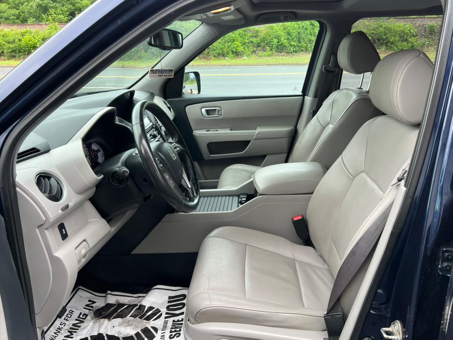 2014 Honda Pilot 4WD 4dr EX-L, available for sale in Westfield, Massachusetts | Auto Wings Cop. Westfield, Massachusetts 2014 Honda Pilot 4WD 4dr EX-L, available for sale in Westfield, Massachusetts | Auto Wings Cop. Westfield, Massachusetts