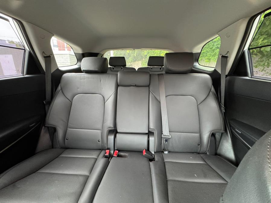 2019 Hyundai Santa Fe XL SE AWD, available for sale in Irvington, New Jersey | Elis Motors Corp. Irvington, New Jersey 2019 Hyundai Santa Fe XL SE AWD, available for sale in Irvington, New Jersey | Elis Motors Corp. Irvington, New Jersey