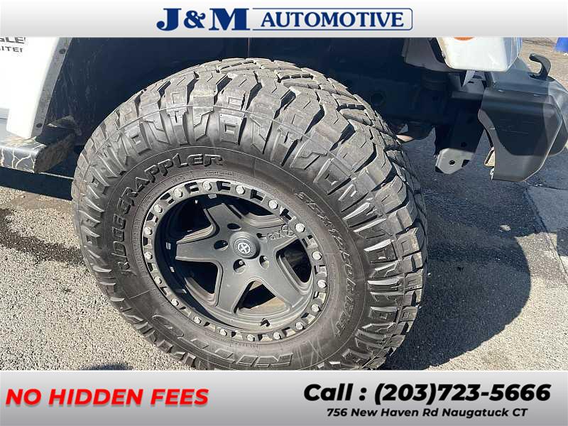 2017 Jeep Wrangler Unlimited Sahara, available for sale in Naugatuck, Connecticut | J&M Automotive Sls&Svc LLC. Naugatuck, Connecticut 2017 Jeep Wrangler Unlimited Sahara, available for sale in Naugatuck, Connecticut | J&M Automotive Sls&Svc LLC. Naugatuck, Connecticut