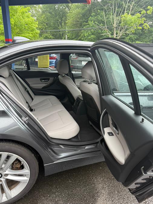 2013 BMW 3 Series 4dr Sdn 328i xDrive AWD SULEV, available for sale in Windsor Locks, Connecticut | JANNA MOTORS LLC. Windsor Locks, Connecticut 2013 BMW 3 Series 4dr Sdn 328i xDrive AWD SULEV, available for sale in Windsor Locks, Connecticut | JANNA MOTORS LLC. Windsor Locks, Connecticut