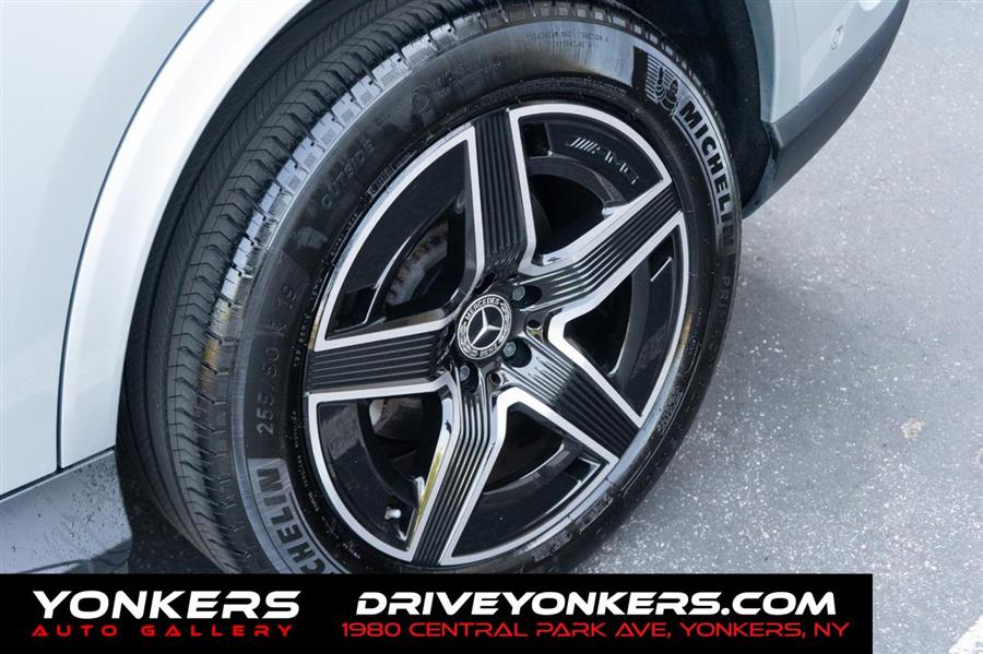 2024 Mercedes-benz Glc GLC 300, available for sale in Woodside, New York | Drive Central. Woodside, New York 2024 Mercedes-benz Glc GLC 300, available for sale in Woodside, New York | Drive Central. Woodside, New York