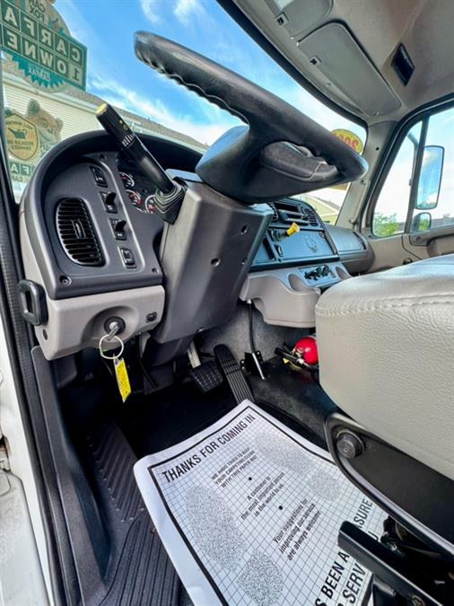 2021 Freightliner M2 106 26 FT MICKEY BOX MAXON LIFTGATE, available for sale in Paterson, New Jersey | Speedway Motors LLC. Paterson, New Jersey 2021 Freightliner M2 106 26 FT MICKEY BOX MAXON LIFTGATE, available for sale in Paterson, New Jersey | Speedway Motors LLC. Paterson, New Jersey