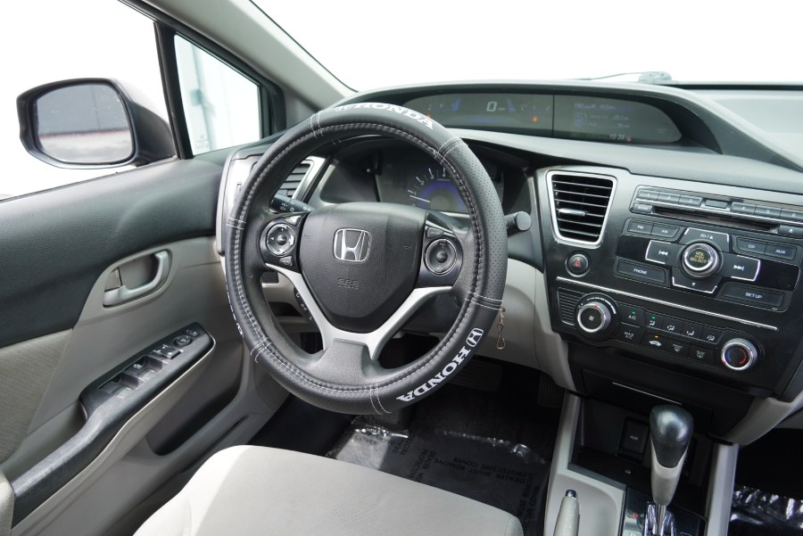 2013 Honda Civic Sdn LX (ONE OWNER) 4dr Auto, available for sale in Riverside, California | Big Timin Motors LLC. Riverside, California 2013 Honda Civic Sdn LX (ONE OWNER) 4dr Auto, available for sale in Riverside, California | Big Timin Motors LLC. Riverside, California