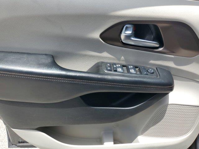2019 Chrysler Pacifica Touring L, available for sale in Fort Lauderdale, Florida | CarLux Fort Lauderdale. Fort Lauderdale, Florida 2019 Chrysler Pacifica Touring L, available for sale in Fort Lauderdale, Florida | CarLux Fort Lauderdale. Fort Lauderdale, Florida