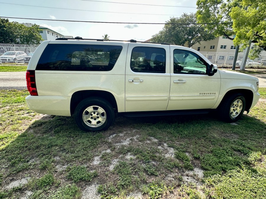 2014 Chevrolet Suburban 2WD 4dr LT, available for sale in Hollywood, Florida | Select Auto Hollywood. Hollywood, Florida 2014 Chevrolet Suburban 2WD 4dr LT, available for sale in Hollywood, Florida | Select Auto Hollywood. Hollywood, Florida