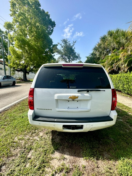 2014 Chevrolet Suburban 2WD 4dr LT, available for sale in Hollywood, Florida | Select Auto Hollywood. Hollywood, Florida 2014 Chevrolet Suburban 2WD 4dr LT, available for sale in Hollywood, Florida | Select Auto Hollywood. Hollywood, Florida