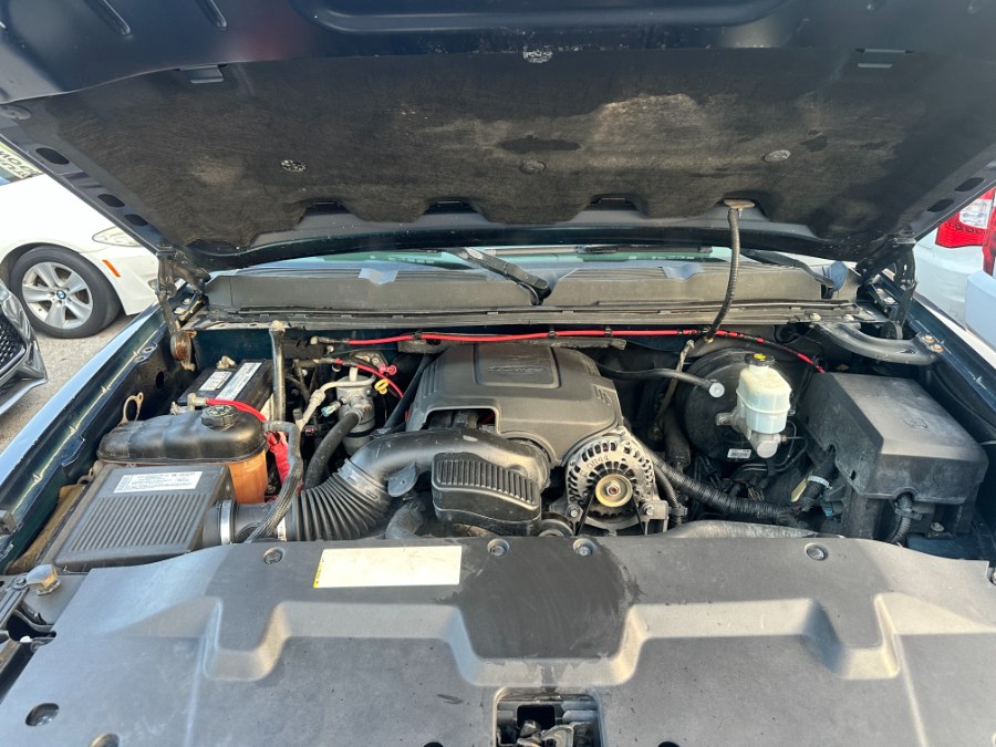 2007 Chevrolet Silverado 1500 2WD Crew Cab 143.5" LT w/1LT, available for sale in Hollywood, Florida | Select Auto Hollywood. Hollywood, Florida 2007 Chevrolet Silverado 1500 2WD Crew Cab 143.5" LT w/1LT, available for sale in Hollywood, Florida | Select Auto Hollywood. Hollywood, Florida