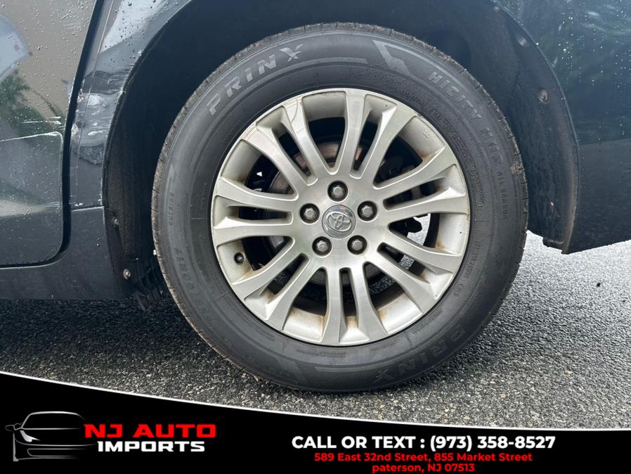 2017 Toyota Sienna XLE Premium FWD 8-Passenger (Natl), available for sale in Paterson, New Jersey | NJ Auto Imports. Paterson, New Jersey 2017 Toyota Sienna XLE Premium FWD 8-Passenger (Natl), available for sale in Paterson, New Jersey | NJ Auto Imports. Paterson, New Jersey