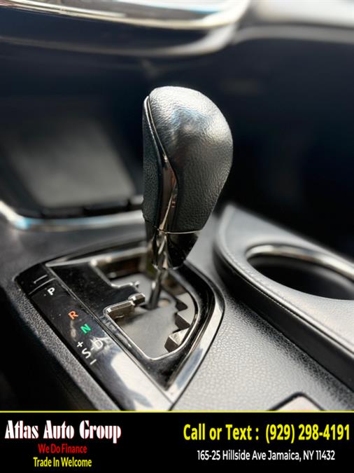 2016 Toyota Avalon 4dr Sdn XLE (Natl), available for sale in Jamaica, New York | Atlas Auto Group. Jamaica, New York 2016 Toyota Avalon 4dr Sdn XLE (Natl), available for sale in Jamaica, New York | Atlas Auto Group. Jamaica, New York