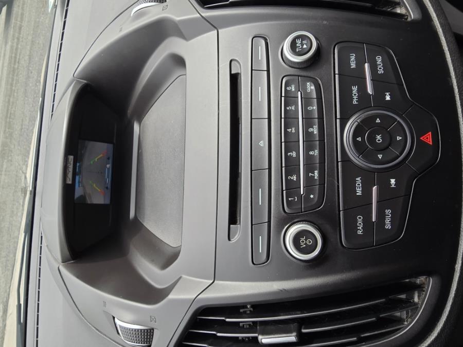 2017 Ford Escape SE FWD, available for sale in Philadelphia, Pennsylvania | Eugen's Auto Sales & Repairs. Philadelphia, Pennsylvania 2017 Ford Escape SE FWD, available for sale in Philadelphia, Pennsylvania | Eugen's Auto Sales & Repairs. Philadelphia, Pennsylvania