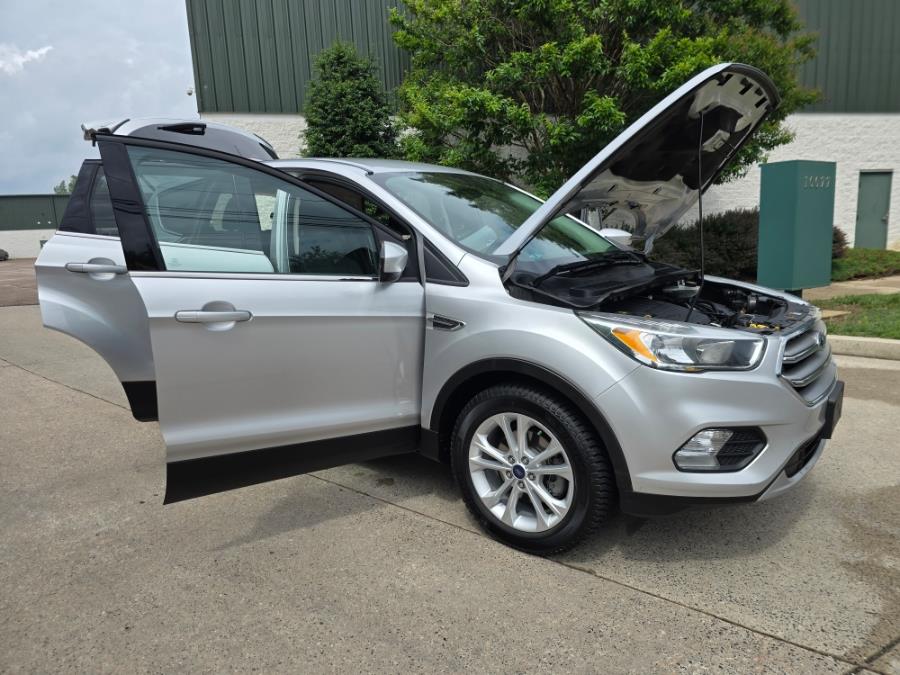 2017 Ford Escape SE FWD, available for sale in Philadelphia, Pennsylvania | Eugen's Auto Sales & Repairs. Philadelphia, Pennsylvania 2017 Ford Escape SE FWD, available for sale in Philadelphia, Pennsylvania | Eugen's Auto Sales & Repairs. Philadelphia, Pennsylvania