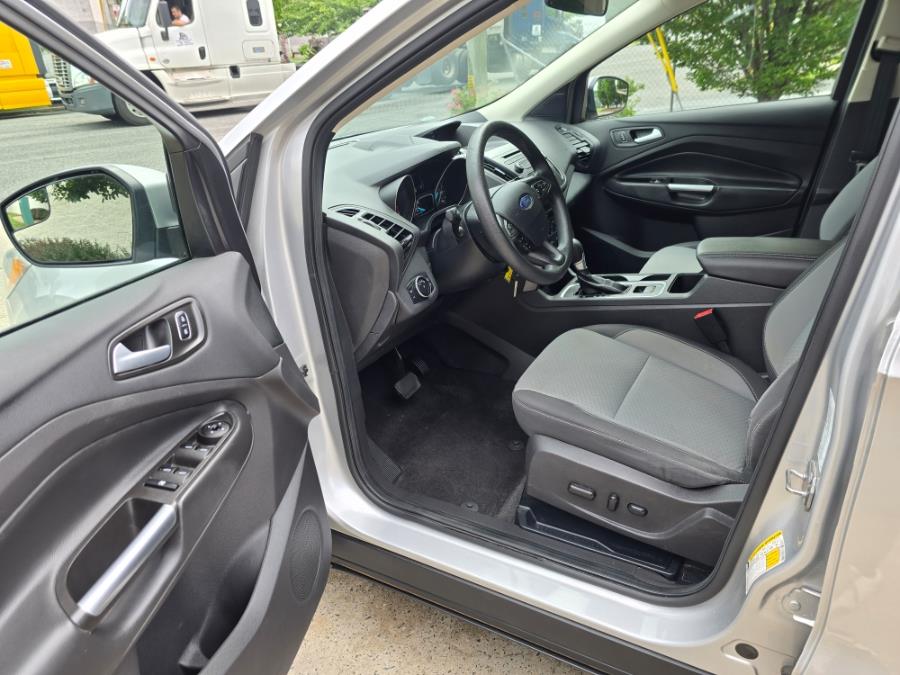 2017 Ford Escape SE FWD, available for sale in Philadelphia, Pennsylvania | Eugen's Auto Sales & Repairs. Philadelphia, Pennsylvania 2017 Ford Escape SE FWD, available for sale in Philadelphia, Pennsylvania | Eugen's Auto Sales & Repairs. Philadelphia, Pennsylvania