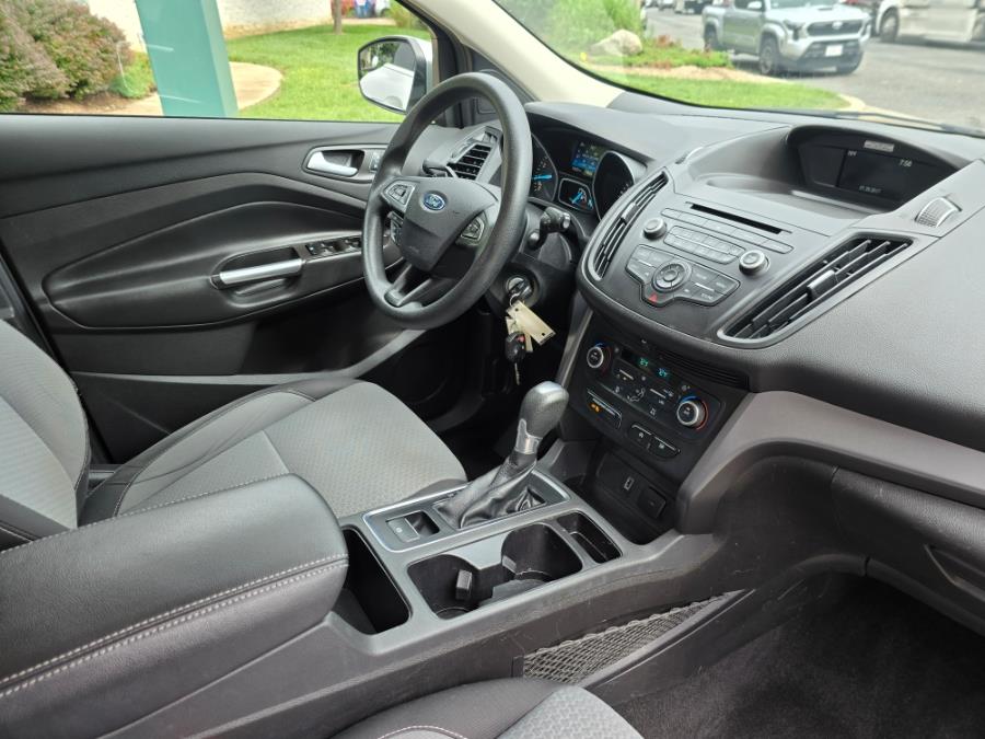 2017 Ford Escape SE FWD, available for sale in Philadelphia, Pennsylvania | Eugen's Auto Sales & Repairs. Philadelphia, Pennsylvania 2017 Ford Escape SE FWD, available for sale in Philadelphia, Pennsylvania | Eugen's Auto Sales & Repairs. Philadelphia, Pennsylvania
