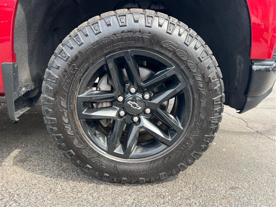 2019 Chevrolet Silverado 1500 4WD Crew Cab 147" LT Trail Boss, available for sale in Canton, Connecticut | Lava Motors. Canton, Connecticut 2019 Chevrolet Silverado 1500 4WD Crew Cab 147" LT Trail Boss, available for sale in Canton, Connecticut | Lava Motors. Canton, Connecticut