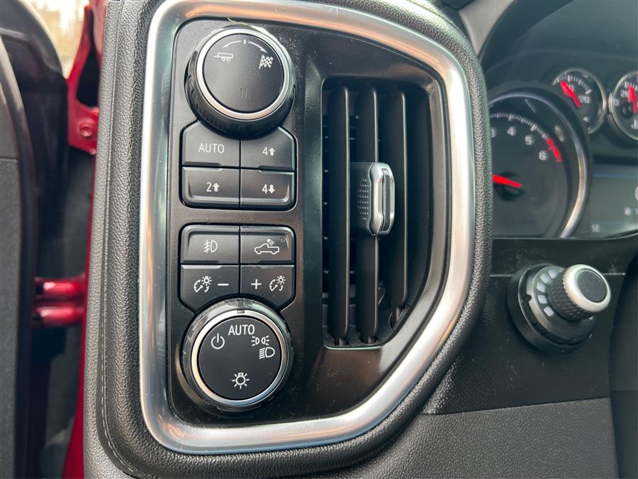 2019 Chevrolet Silverado 1500 4WD Crew Cab 147" LT Trail Boss, available for sale in Canton, Connecticut | Lava Motors. Canton, Connecticut 2019 Chevrolet Silverado 1500 4WD Crew Cab 147" LT Trail Boss, available for sale in Canton, Connecticut | Lava Motors. Canton, Connecticut