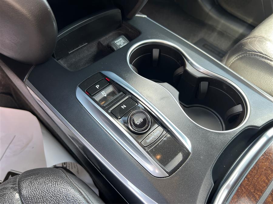 2018 Acura MDX SH-AWD w/Technology Pkg, available for sale in Canton, Connecticut | Lava Motors. Canton, Connecticut 2018 Acura MDX SH-AWD w/Technology Pkg, available for sale in Canton, Connecticut | Lava Motors. Canton, Connecticut