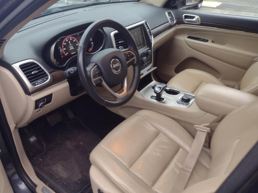 2015 Jeep Grand Cherokee 4WD 4dr Limited, available for sale in Chicopee, Massachusetts | Matts Auto Mall LLC. Chicopee, Massachusetts 2015 Jeep Grand Cherokee 4WD 4dr Limited, available for sale in Chicopee, Massachusetts | Matts Auto Mall LLC. Chicopee, Massachusetts