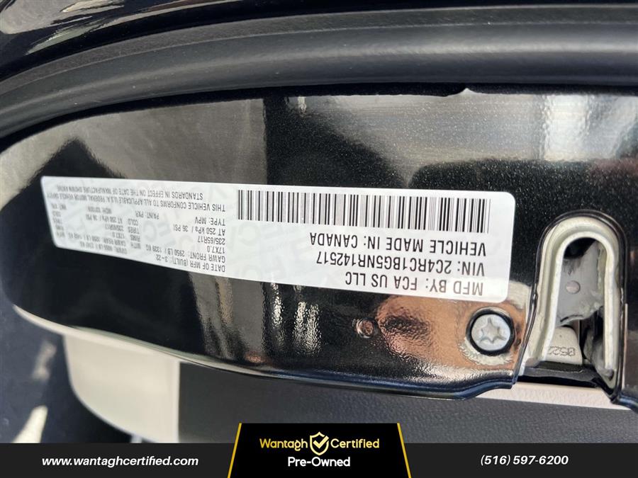 2022 Chrysler Pacifica Touring L FWD, available for sale in Wantagh, New York | Wantagh Certified. Wantagh, New York 2022 Chrysler Pacifica Touring L FWD, available for sale in Wantagh, New York | Wantagh Certified. Wantagh, New York
