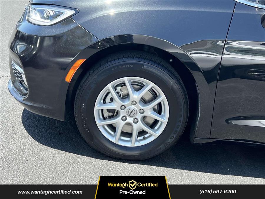 2022 Chrysler Pacifica Touring L FWD, available for sale in Wantagh, New York | Wantagh Certified. Wantagh, New York 2022 Chrysler Pacifica Touring L FWD, available for sale in Wantagh, New York | Wantagh Certified. Wantagh, New York