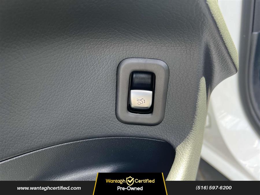 2022 Mercedes-benz Glc GLC 300 4MATIC SUV, available for sale in Wantagh, New York | Wantagh Certified. Wantagh, New York 2022 Mercedes-benz Glc GLC 300 4MATIC SUV, available for sale in Wantagh, New York | Wantagh Certified. Wantagh, New York