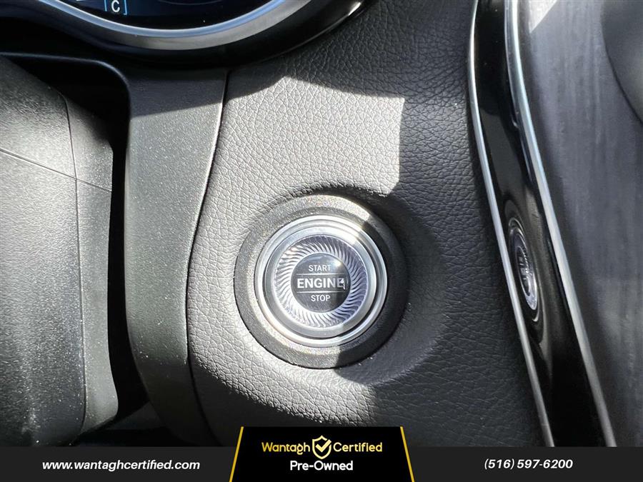 2022 Mercedes-benz Glc GLC 300 4MATIC SUV, available for sale in Wantagh, New York | Wantagh Certified. Wantagh, New York 2022 Mercedes-benz Glc GLC 300 4MATIC SUV, available for sale in Wantagh, New York | Wantagh Certified. Wantagh, New York