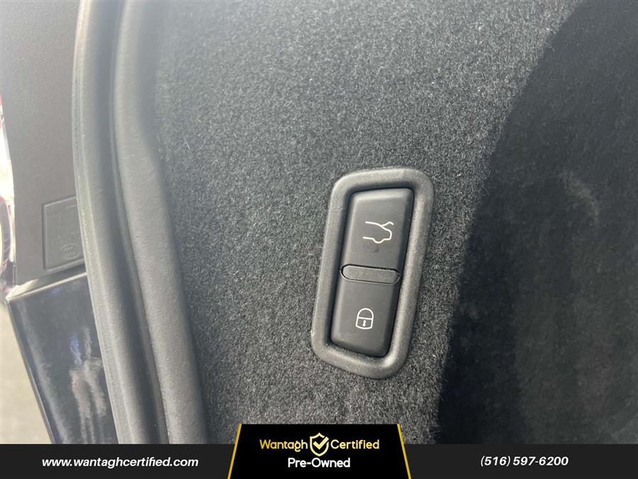 2022 Maserati Levante GT 3.0L, available for sale in Wantagh, New York | Wantagh Certified. Wantagh, New York 2022 Maserati Levante GT 3.0L, available for sale in Wantagh, New York | Wantagh Certified. Wantagh, New York