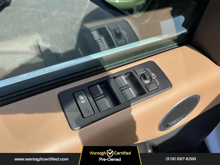 2023 Land Rover Discovery P360 HSE R-Dynamic, available for sale in Wantagh, New York | Wantagh Certified. Wantagh, New York 2023 Land Rover Discovery P360 HSE R-Dynamic, available for sale in Wantagh, New York | Wantagh Certified. Wantagh, New York