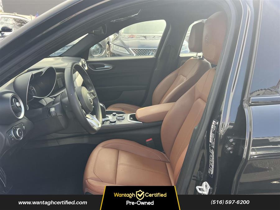 2022 Alfa Romeo Giulia Ti AWD, available for sale in Wantagh, New York | Wantagh Certified. Wantagh, New York 2022 Alfa Romeo Giulia Ti AWD, available for sale in Wantagh, New York | Wantagh Certified. Wantagh, New York