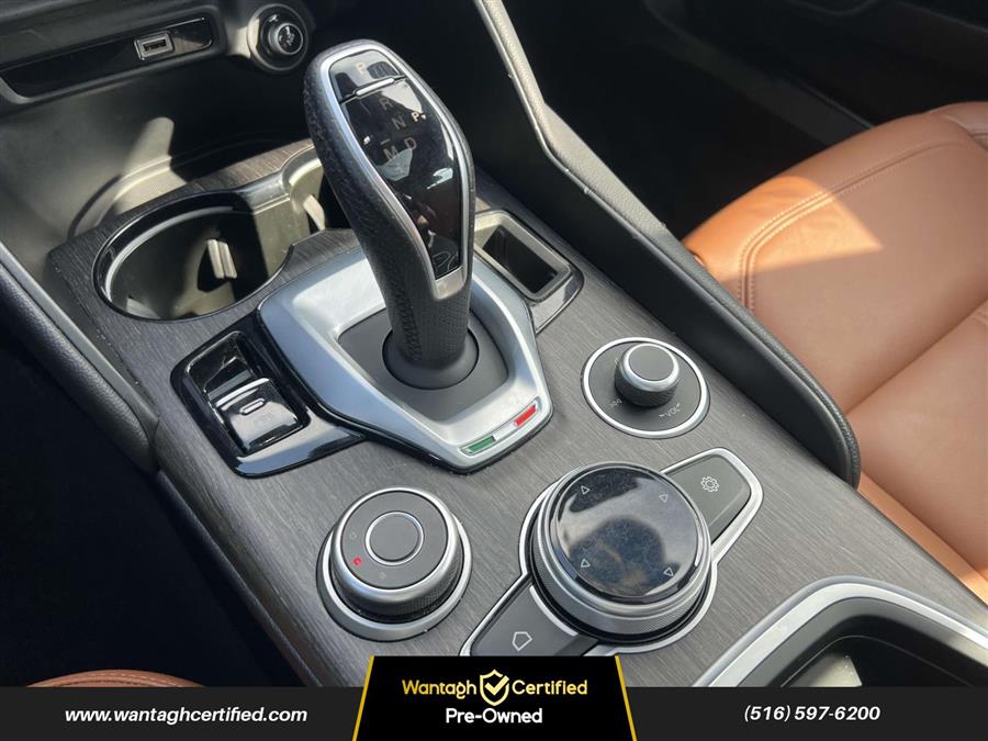 2022 Alfa Romeo Giulia Ti AWD, available for sale in Wantagh, New York | Wantagh Certified. Wantagh, New York 2022 Alfa Romeo Giulia Ti AWD, available for sale in Wantagh, New York | Wantagh Certified. Wantagh, New York